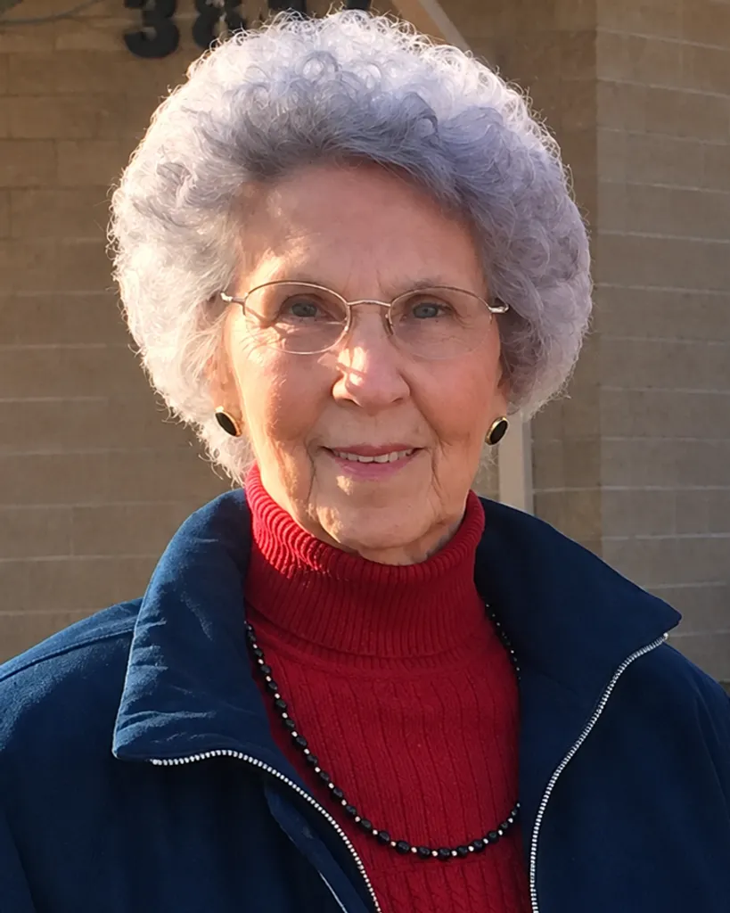 Photo of Sybil Dean Lee
