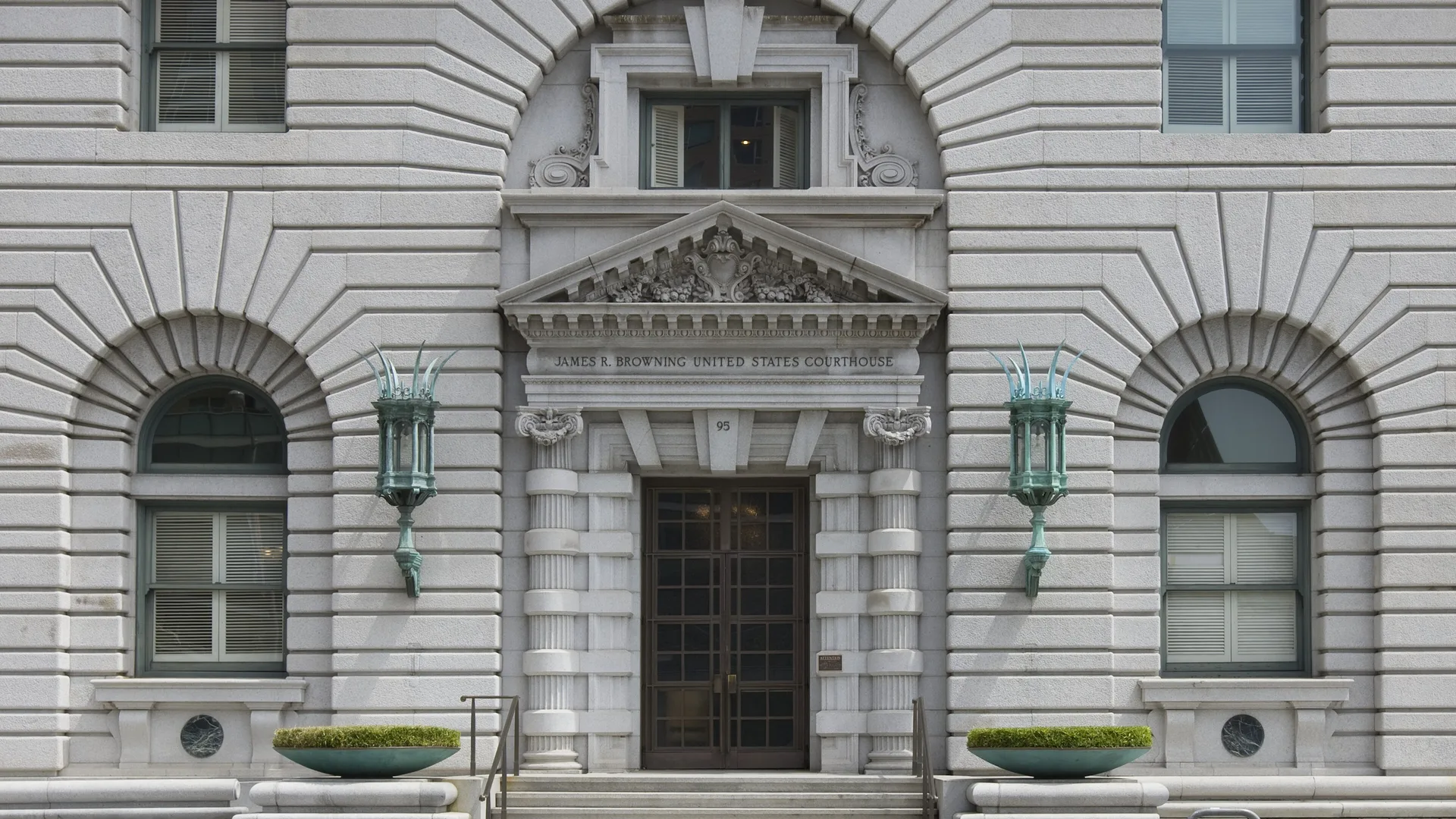 Granite entrance of the James R. Browning United States Courthouse in San Francisco, home of the Ninth Circuit Court of Appeals.