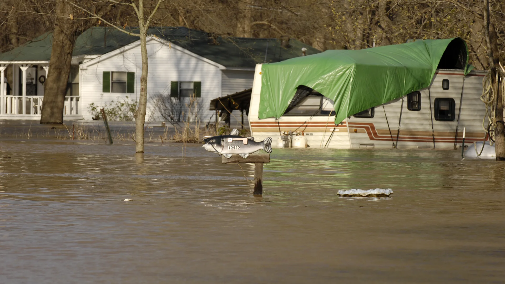 Flooded Arkansas neighborhood (FEMA) — PD FEMA